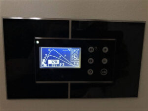 Tatarek kütteautomaatika (must)