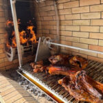 Asado grill, suitsuahi ja pliit