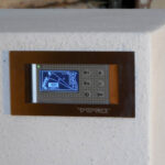 Eridisaini ja kütteautomaatikaga ahi