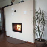 Laia klaasuksega ahi