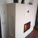 Laia klaasuksega ahi