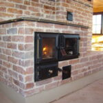 Leivaahjuga ahi ning soemüüri ja lesoga pliit