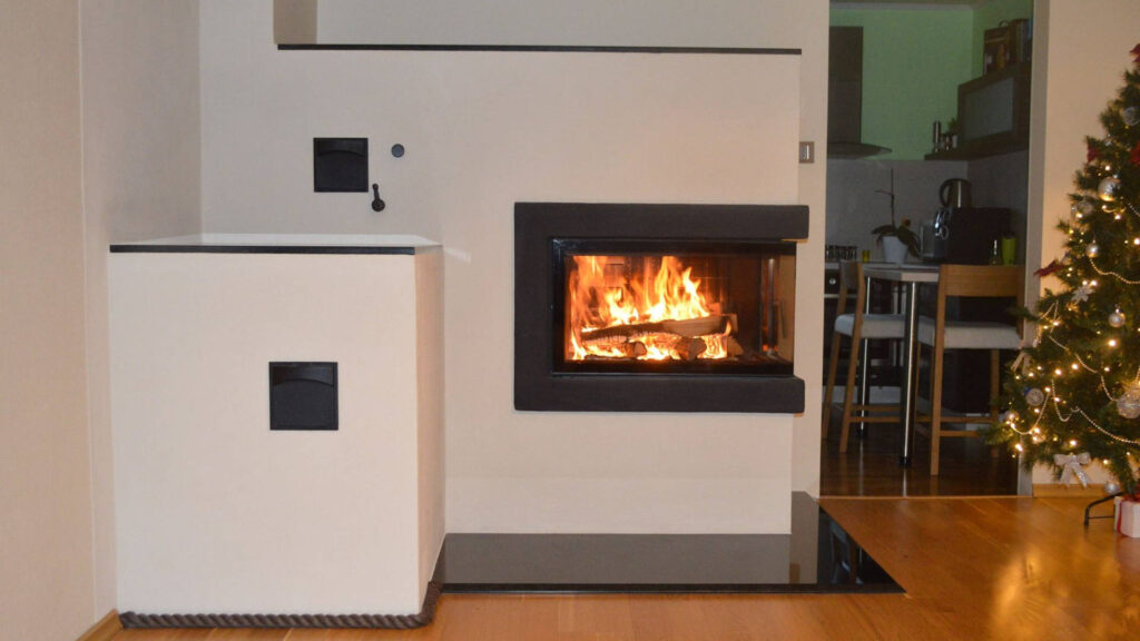 Mitut ruumi läbiv ahi Valgamaal