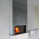 Salvestava lõõriga ja salvestava kestaga kamin