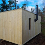 Malmpliitide paigaldus LÖÖR puhkemajadesse Saaremaal